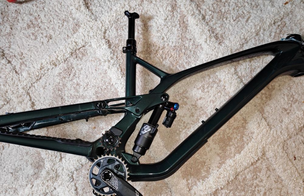 Vand cadru carbon GT force carbon,L,29 inch