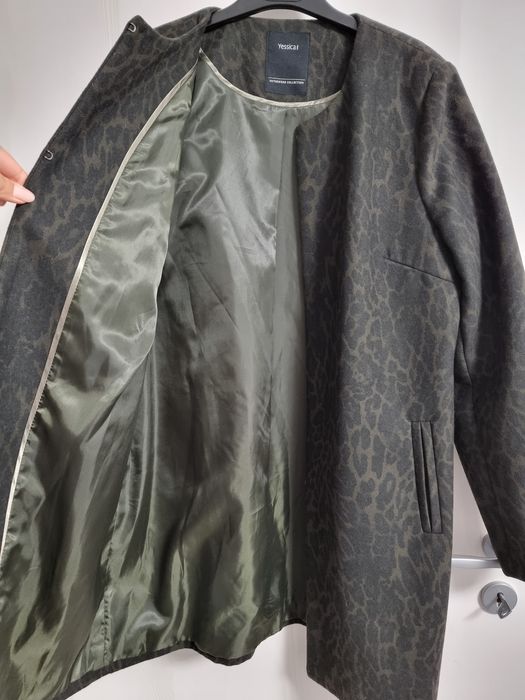 Palton toamna/primăvară C&A nou