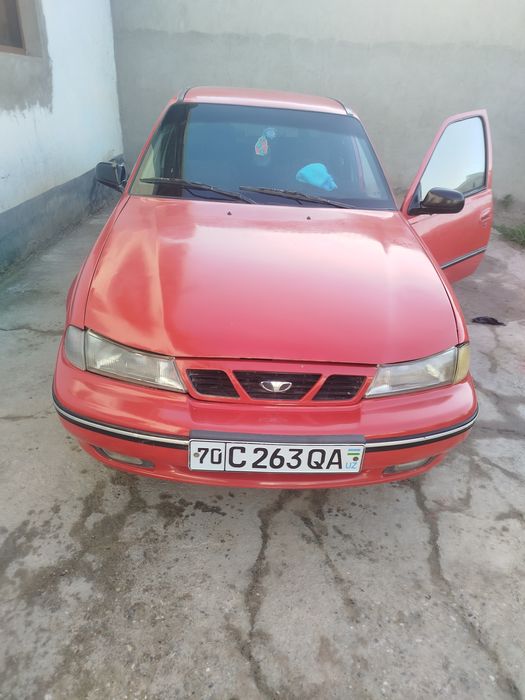 Daewoo NEXIA 1 sedan