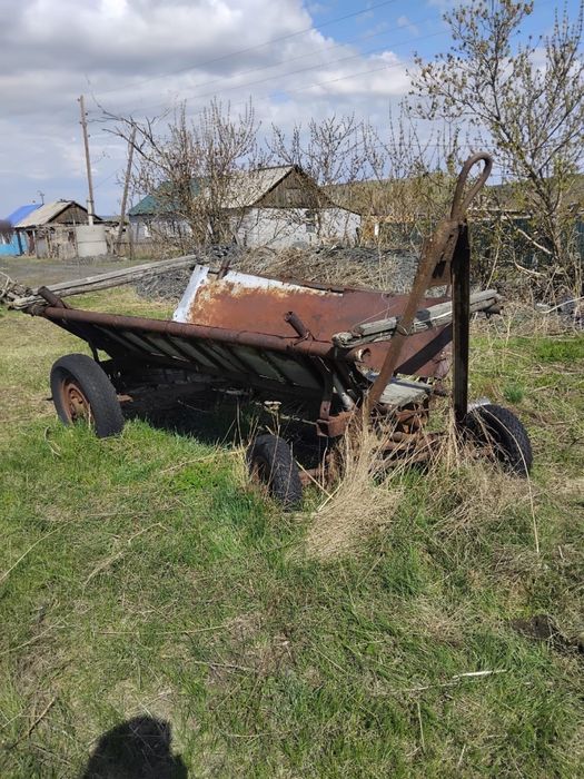 Продам трактор за 2,000,000 возможен торг