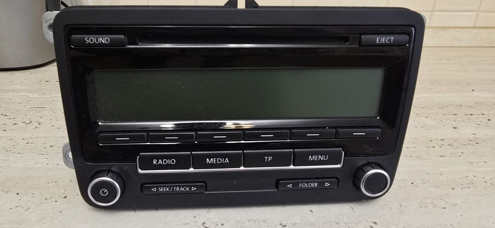 Radio cd. Vw. 50ron bucata.