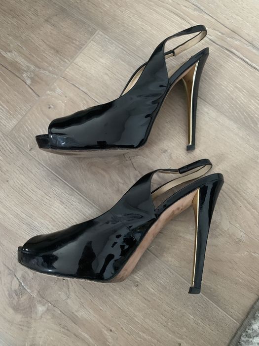 Високи обувки Guess