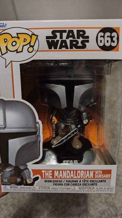 Figurina Funko Pop The Mandalorian with Darksaber