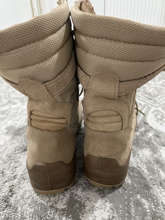 Продам берцы желтые