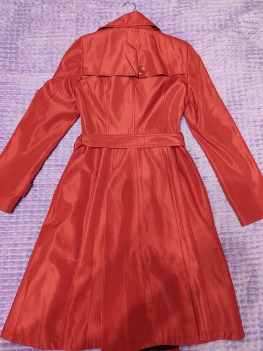 Женский элегантный плащ