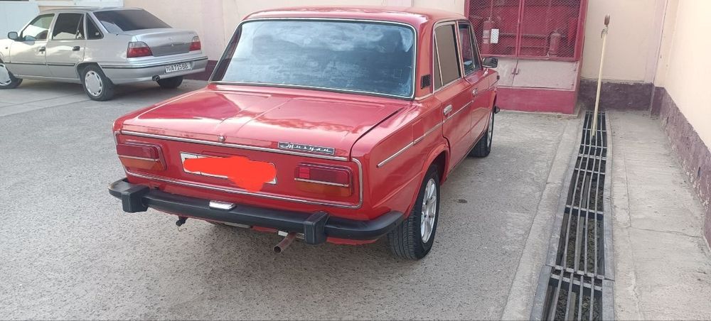 Продаётся ВАЗ 2103