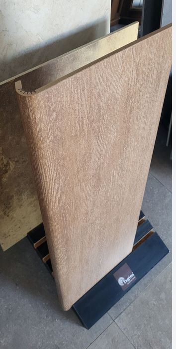 Treaptă gresie 32x90 model lemn