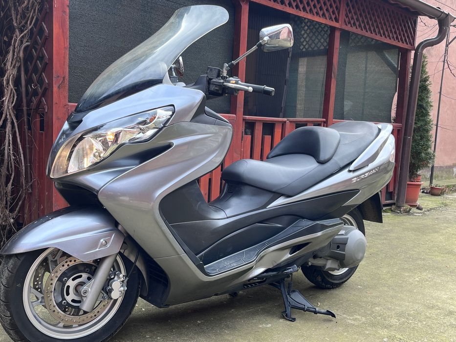Szuzuki burgman 400