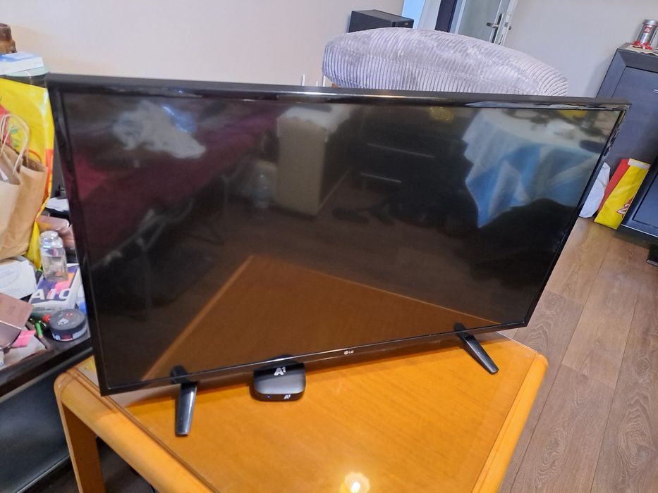 Телевизор LG 43' Full HD