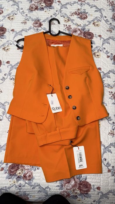 Двойка от бренда Robin