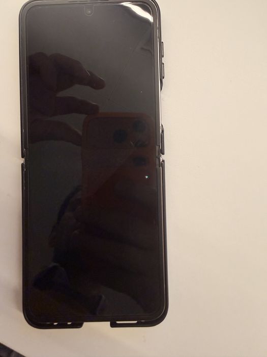 Samsung Z Flip 6