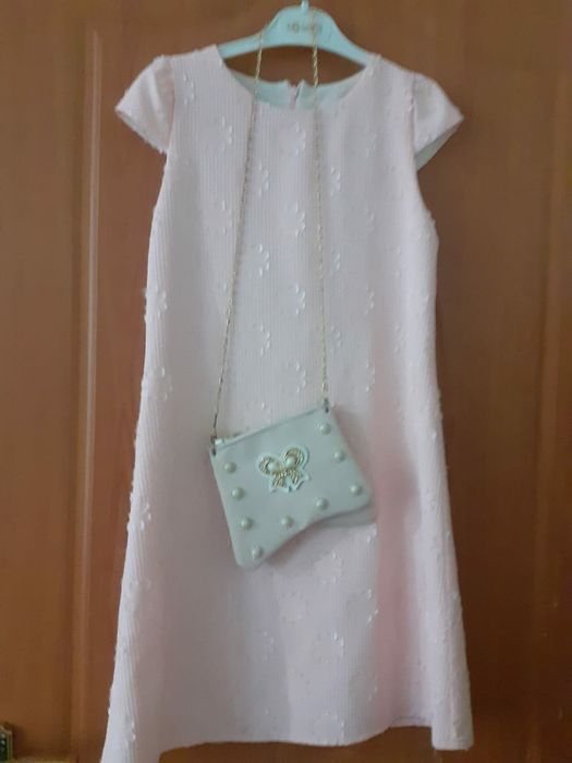 Нарядные платья на 9- 10 лет