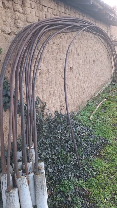 Оранжерия  ферми от тръби 6 метра широки 16 броя