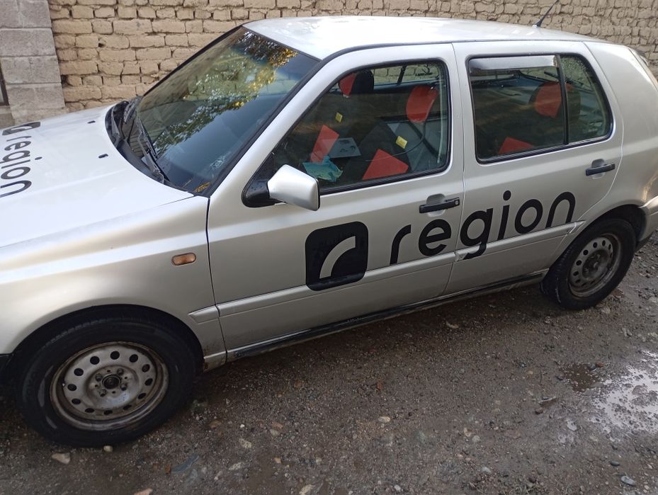 Продам машину гольф 3