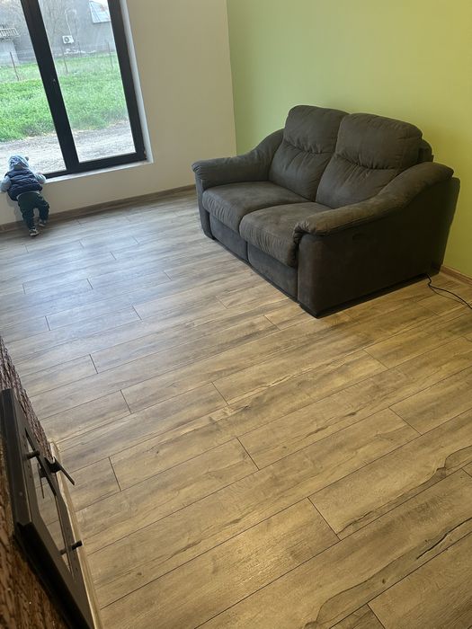 Canapea din piele întoarsă