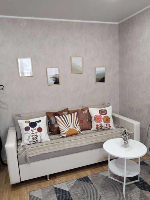 в центре ! час , день,ночь, сутки