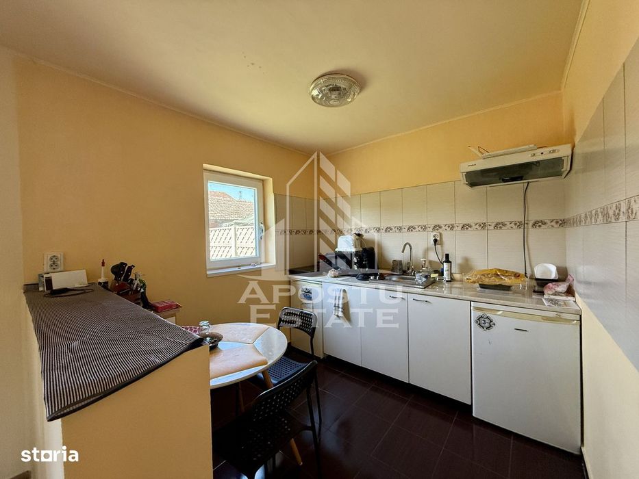 Casa individuala de vanzare, 307mp teren, zona Kuncz Timisoara