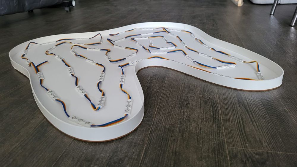 Dinte iluminat LED pt Stomatologie