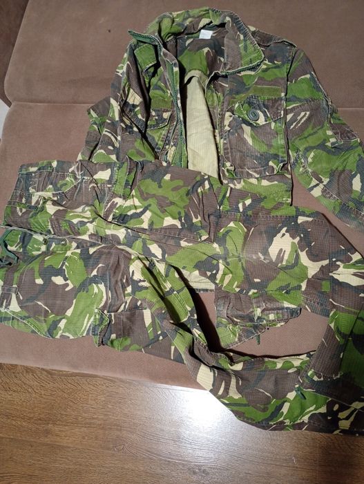 Ținută veche ripstop 42/2