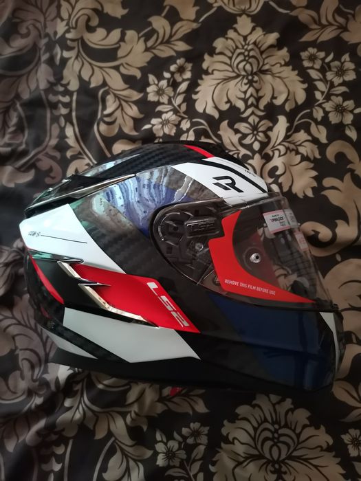 Каска за мотор LS2 Challenger C GT Carbon