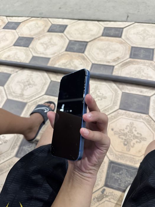 IPhone 13 blue colour