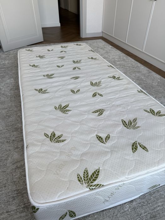 Матрас  90*200 см.