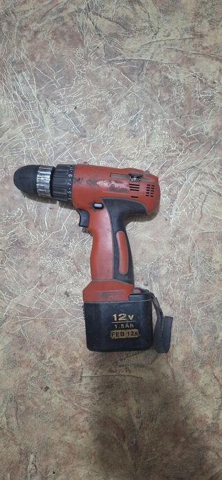 Шуруповёрт дрель