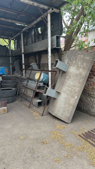 Вытяжки продаются