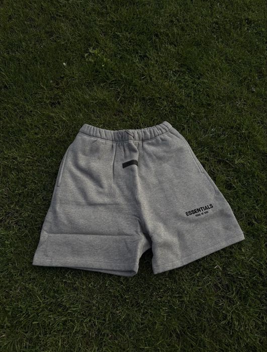 Pantaloni Essentials Scurti •PREMIUM•
