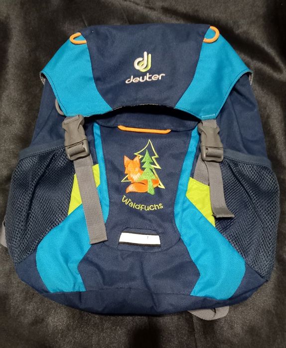 Deuter AC Lite 15 и детска Deuter 10 раници