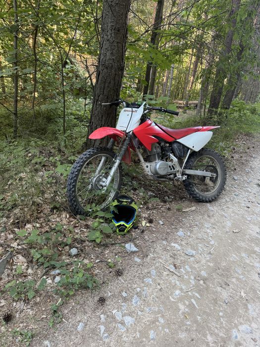 Продавам honda crf 150