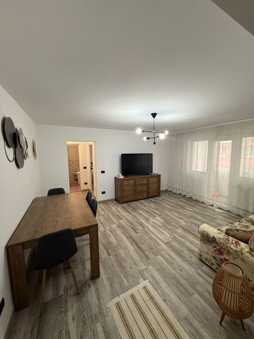 Apartamentul 3  cam