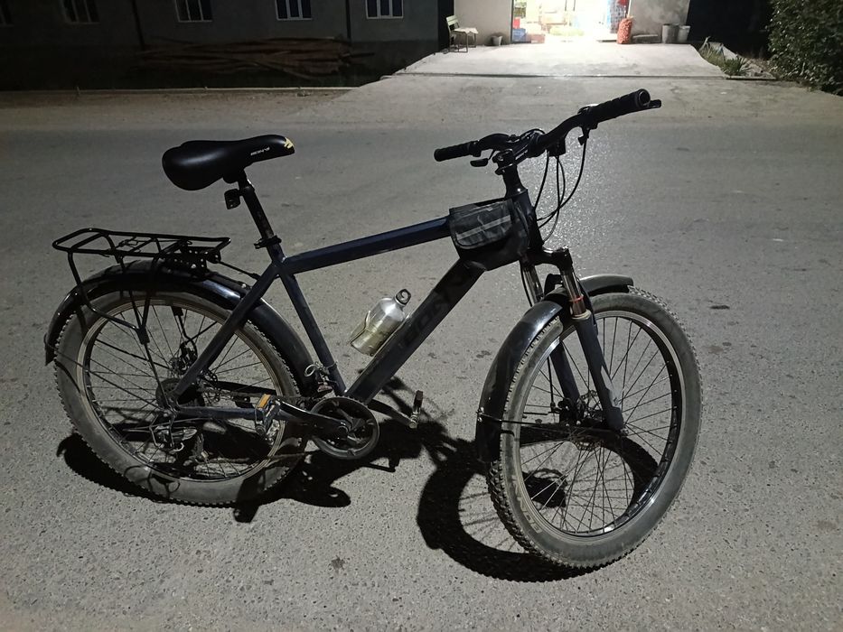 Bonvi velosiped sotiladi