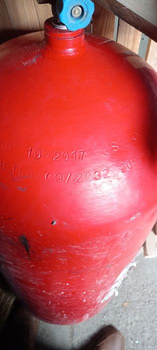 Газовый балон на авто 100л