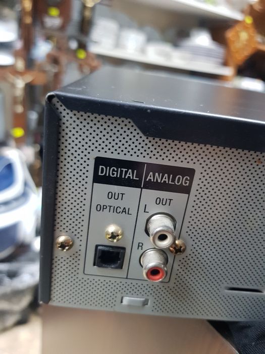 SONY Optical digital output