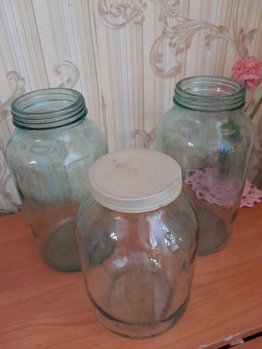 Банки стеклянные продам