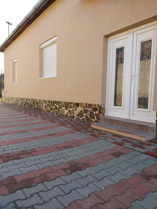 Vand casa in Berveni