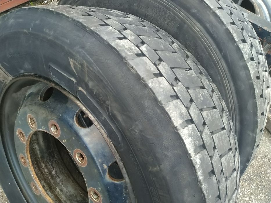 Гуми 295/60 R 22.5.