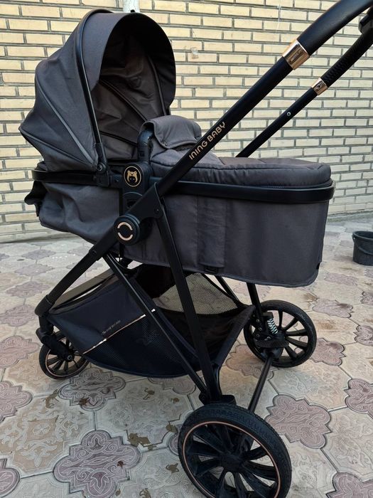 Продаётся коляска "Ining baby"