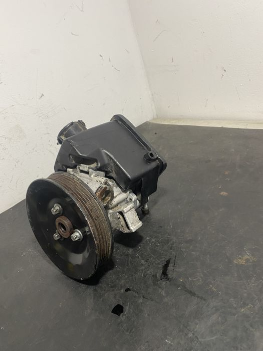 Pompa servo servodirectie Mercedes Sprinter W906 2.2CDI 315CDI 309CDI