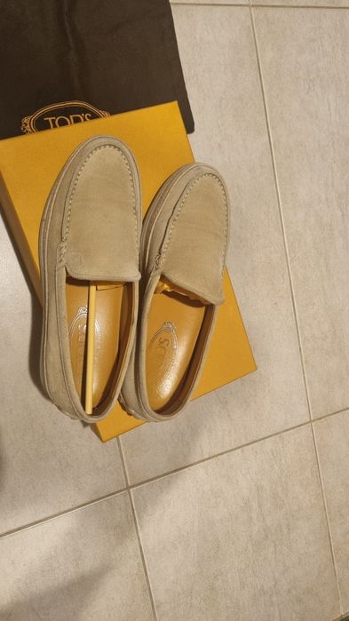Loefersi Tod's dama