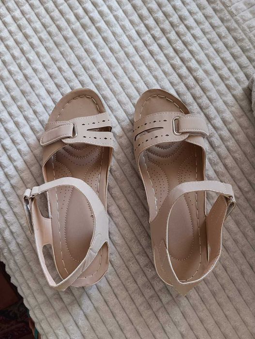 Дамски ортопедични сандали