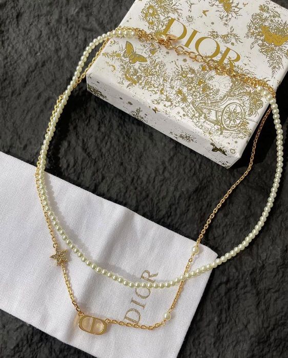 CHANEL DIOR колие обеци