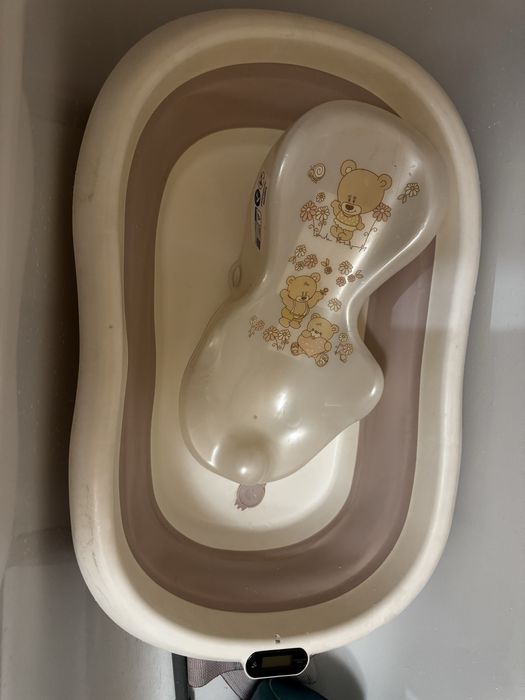 Отдам ванночку скоадную с горкой