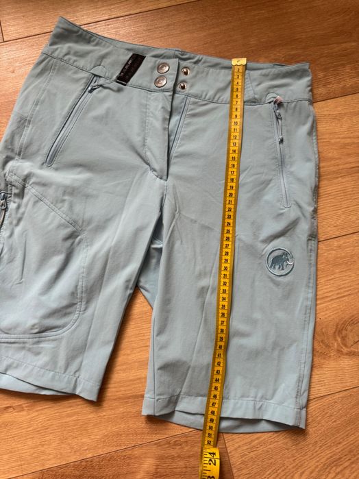 Pantaloni scurti femei Mammut XS