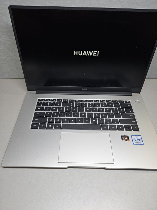 Лаптоп Huawei  MateBook D15, Boh-WAP9AR,AMD Ryzen 7 3700U