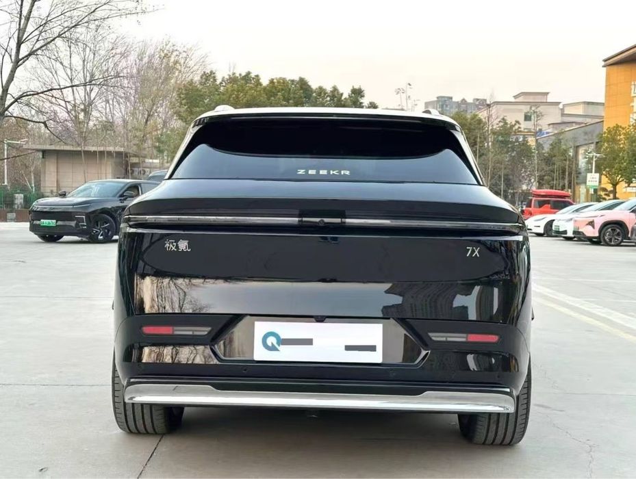 ZEEKR 7X Rwd 75 kWh