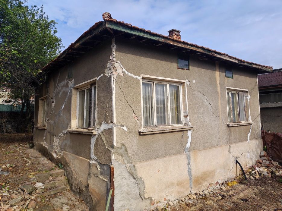 Продава се Къща в с. Желява, Област София-град - 76 кв.м за 1787 €/кв.м - Снимка #2