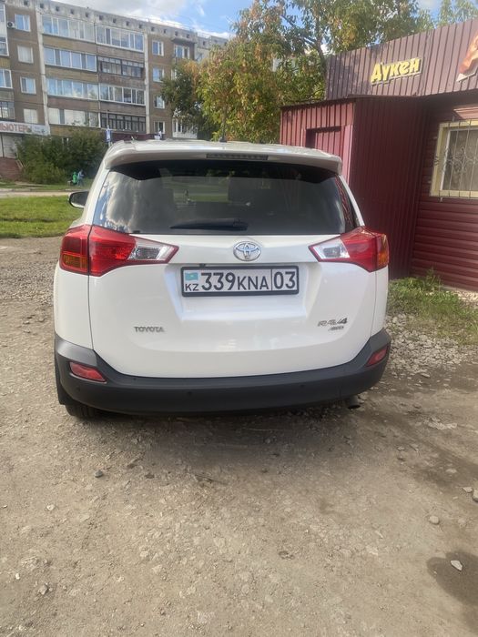 Продам автомобиль кроссовер