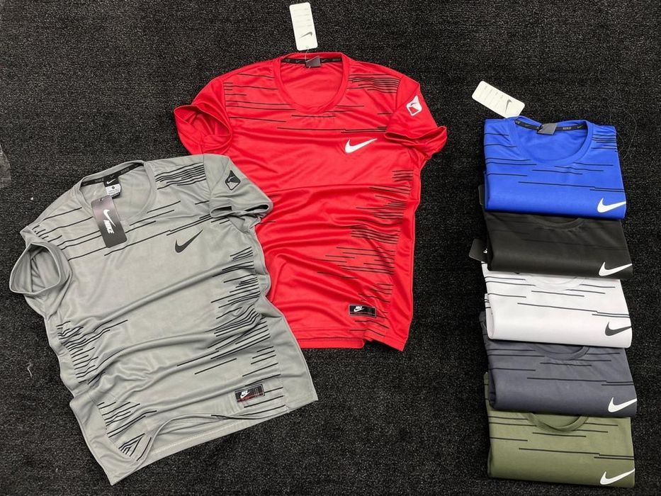 Мъжки тениски Nike и други.